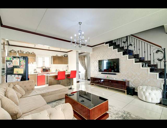 3 BEDROOM HOUSE FOR SALE IN CRAIGAVON